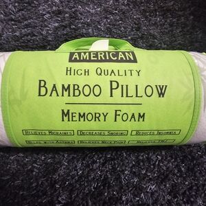 Bamboo Pillow with Memory Foam - Green